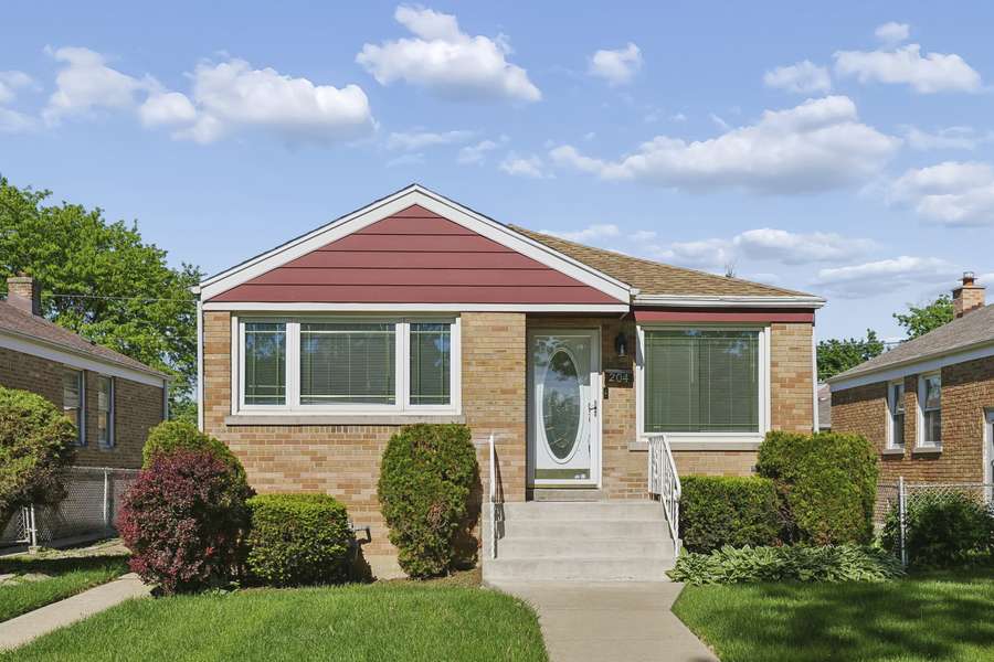 204 Bohland AVE, Bellwood, IL 60104