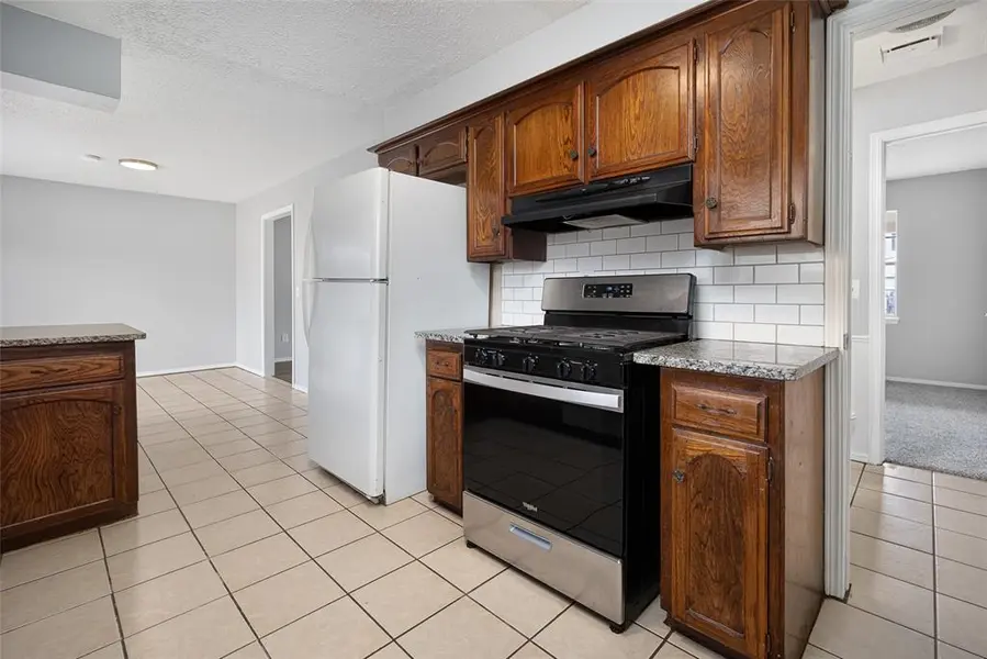 1233 SW 91st ST, Oklahoma City, OK 73139
