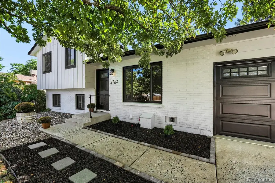 4702 S Dudley ST, Littleton, CO 80123