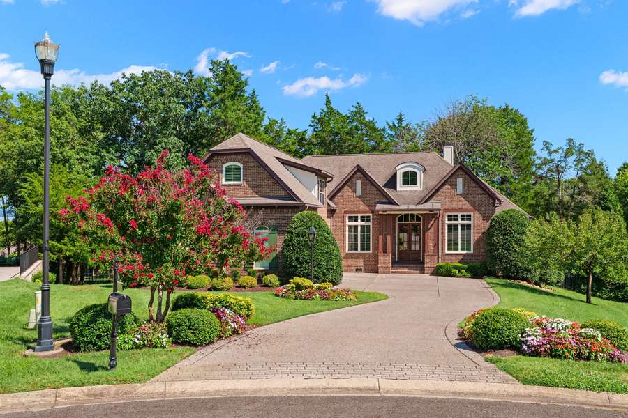 1808 Sunset Park Ct, Nolensville, TN 37135