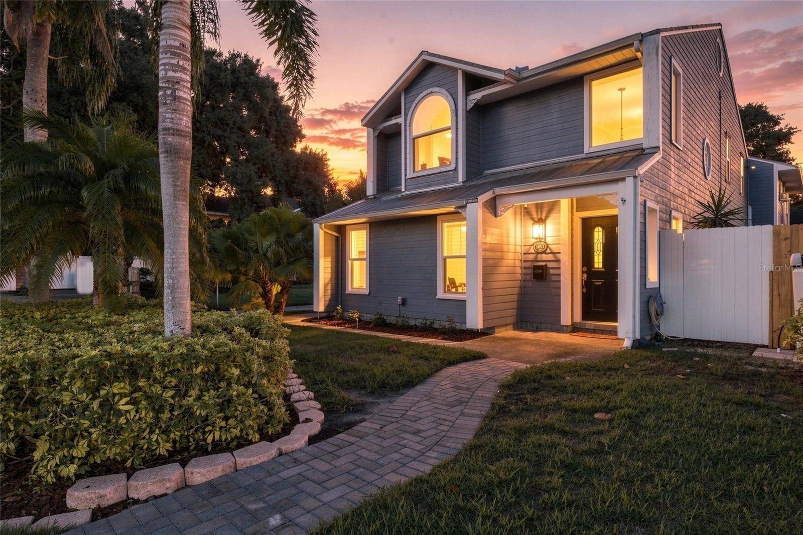 2802 W ESTRELLA ST, Tampa, FL 33629