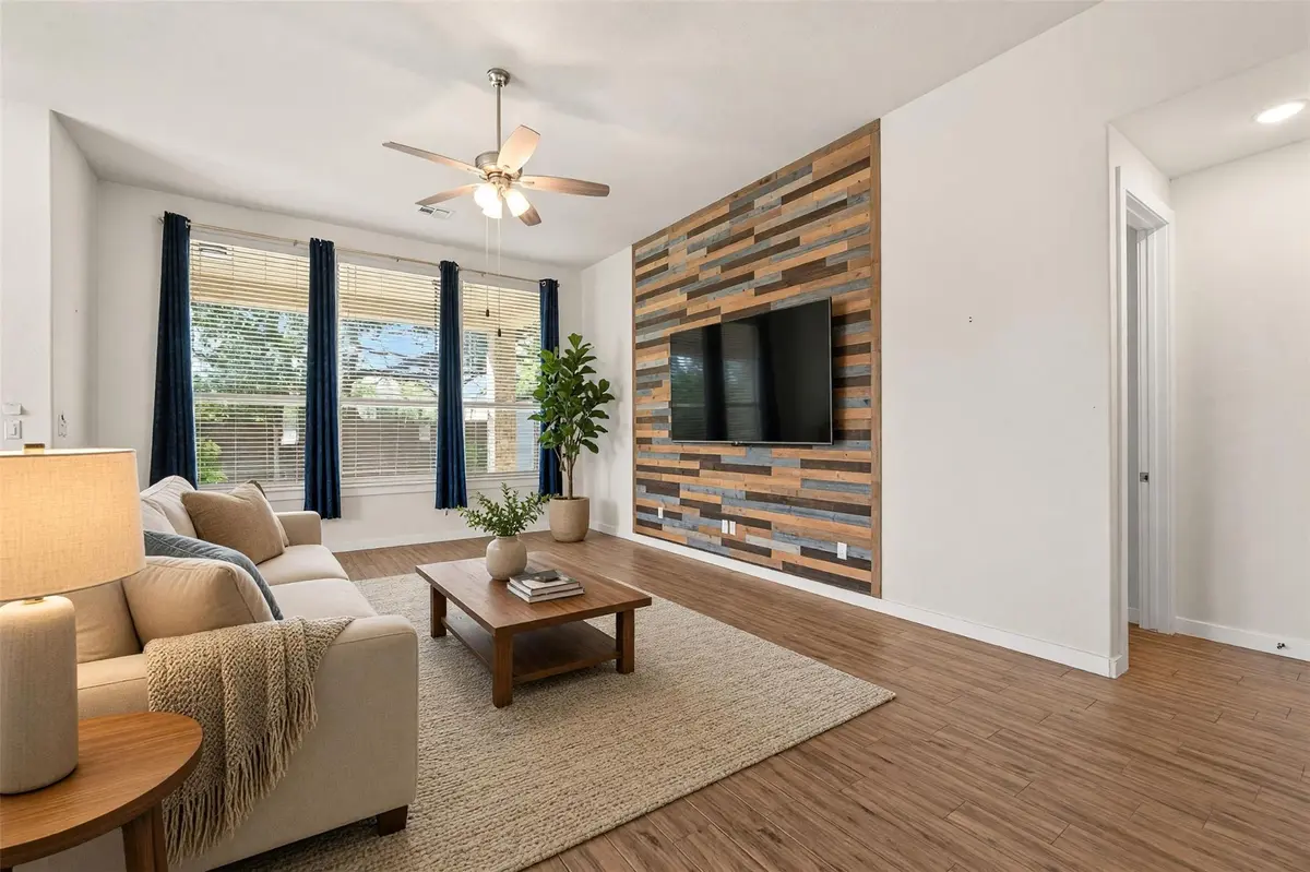 424 Teakmill TRL, San Marcos, TX 78666