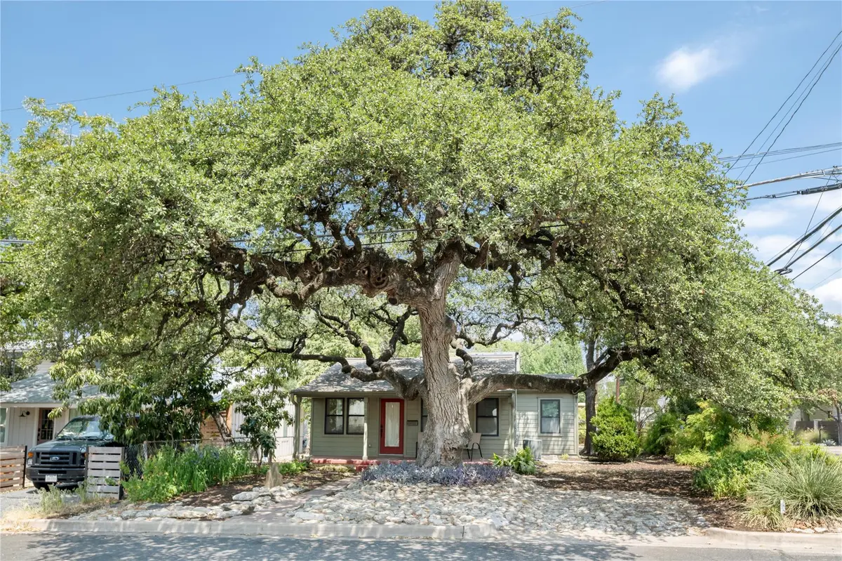 900 Jewell ST, Austin, TX 78704