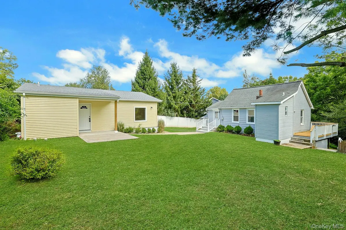17 & 17A North ST, Montrose, NY 10548