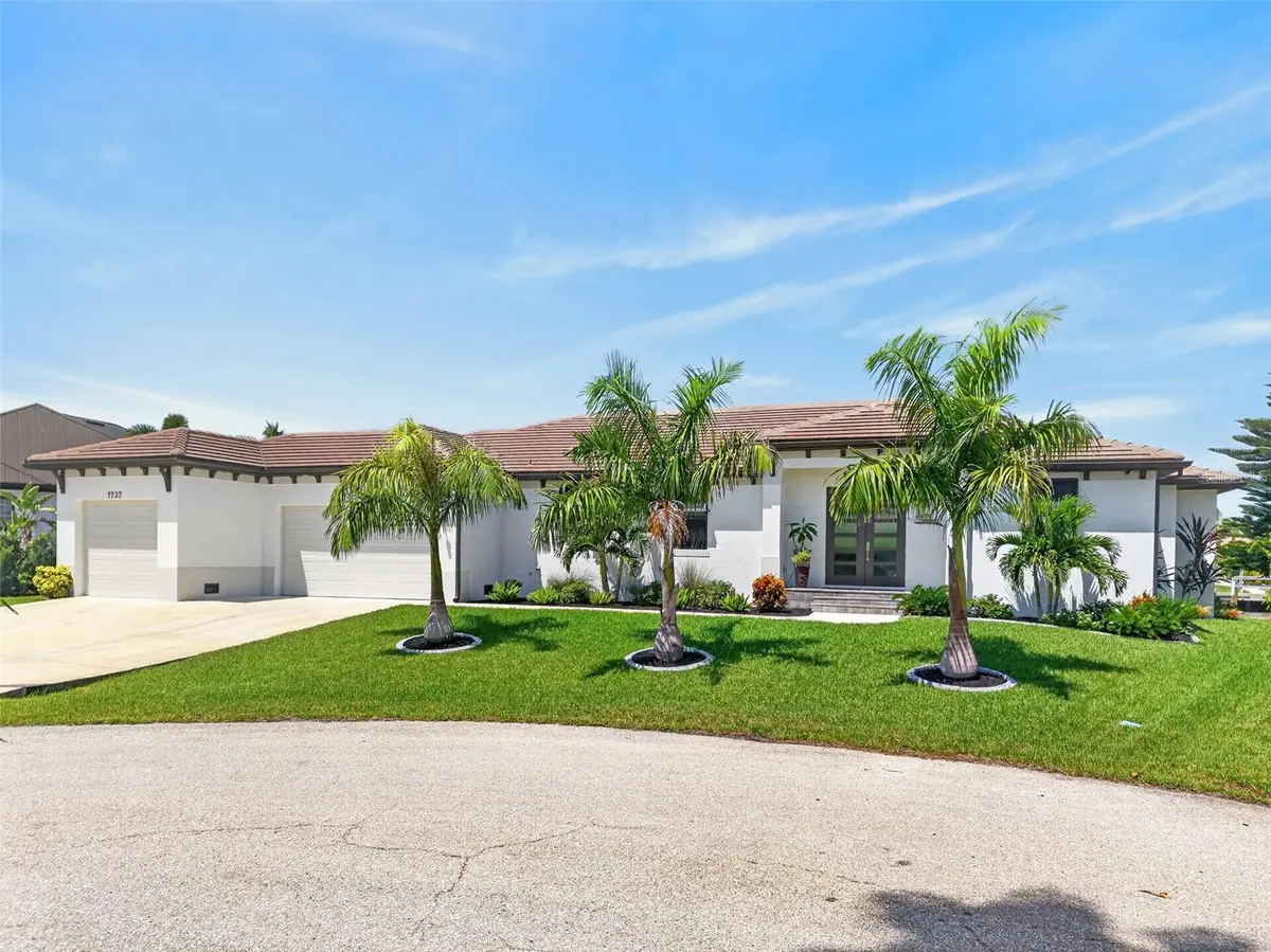 1737 CASEY KEY DR, Punta Gorda, FL 33950