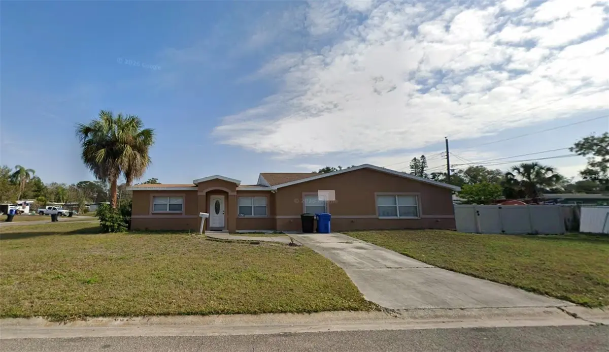 3235 72ND ST N, St Petersburg, FL 33710