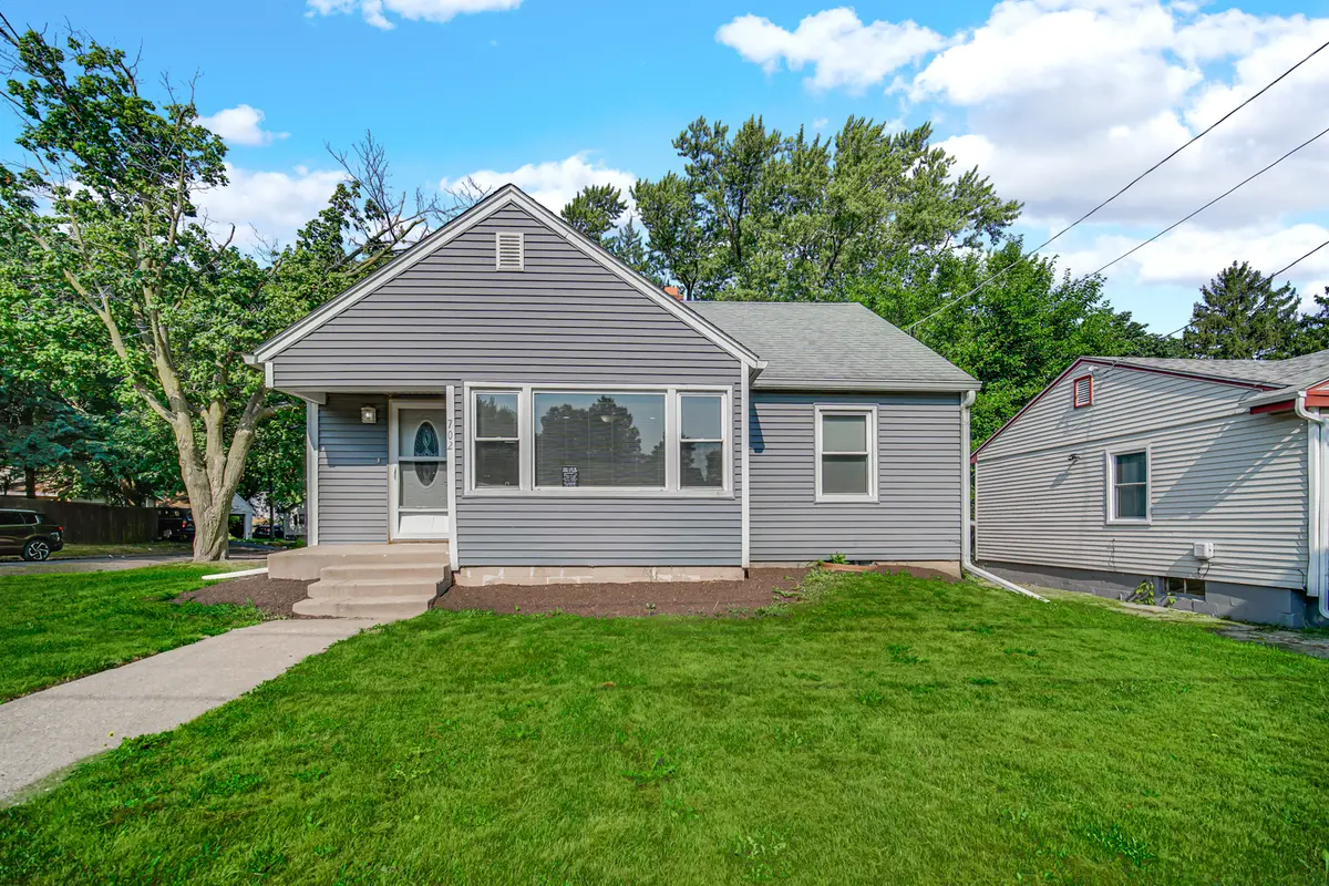 702 N Independence AVE, Rockford, IL 61101