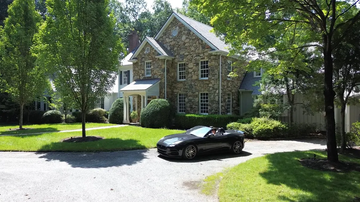 735 Jackson Grove RD, Landrum, SC 29356