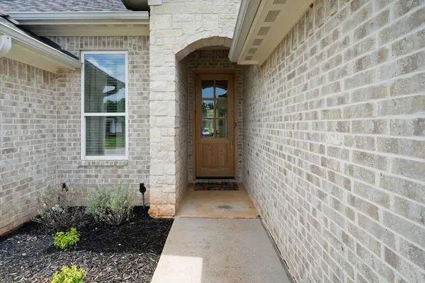 1121 Nate Circle, Bullard, TX 75757