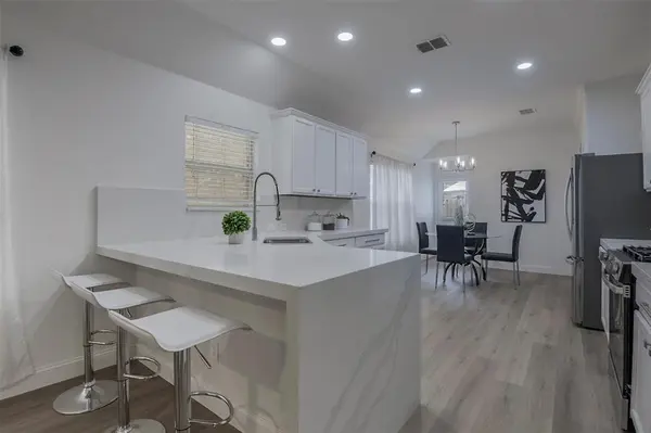 2828 Houston Wood Drive, Fort Worth, TX 76244