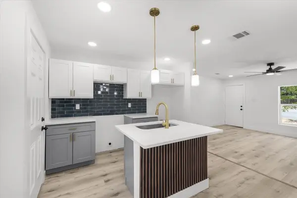 5101 Miller Avenue, Fort Worth, TX 76119