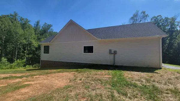 6228 Charlemont RD, Goode, VA 24556