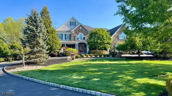 18 Todd St, Hillsborough Twp., NJ 08844