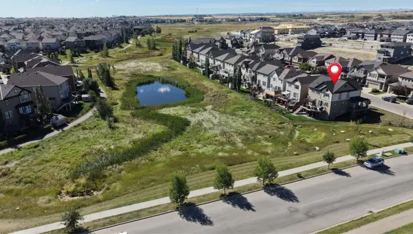 10 Windcreek TER SW, Airdrie, AB T4B 0Y4