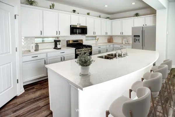 146 Weaver LN, Bastrop, TX 78602