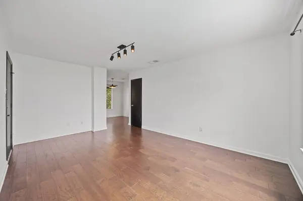 3902 Peterson Ave #203, Austin, TX 78756