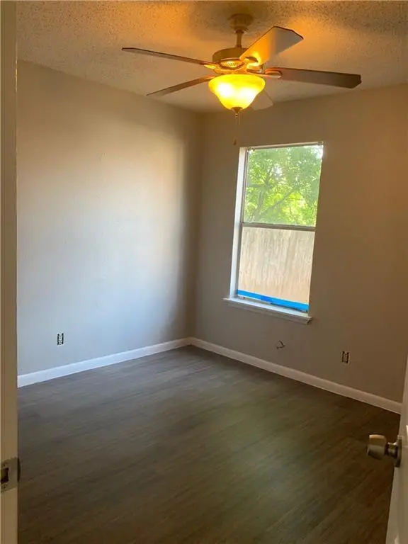 11302 Ptarmigan CV #B, Austin, TX 78758