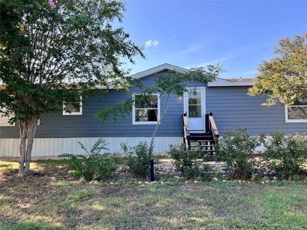 330 Grandview DR, San Marcos, TX 78666