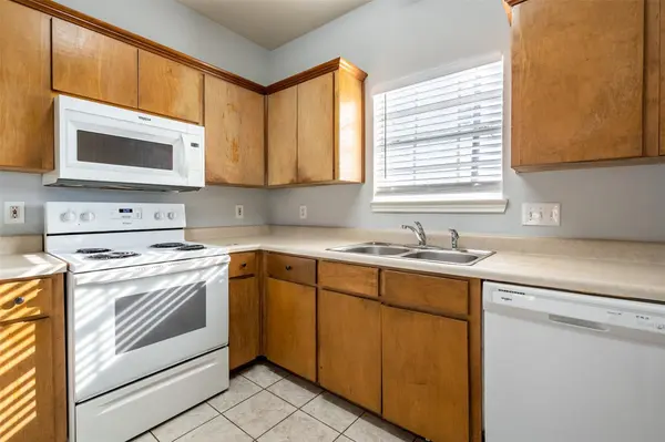 311 Rawhide LOOP, Round Rock, TX 78681