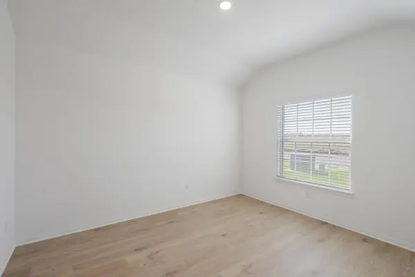 245 W Luna Blue LN, Jarrell, TX 76537