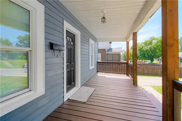 39 S 16th ST, Kansas City, KS 66102