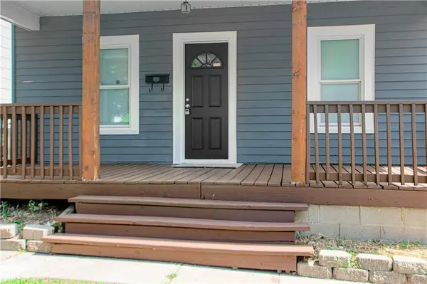 39 S 16th ST, Kansas City, KS 66102