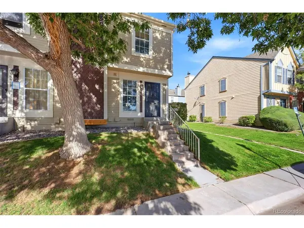 1661 S Idalia #A, Aurora, CO 80017