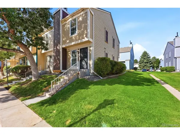 1661 S Idalia #A, Aurora, CO 80017