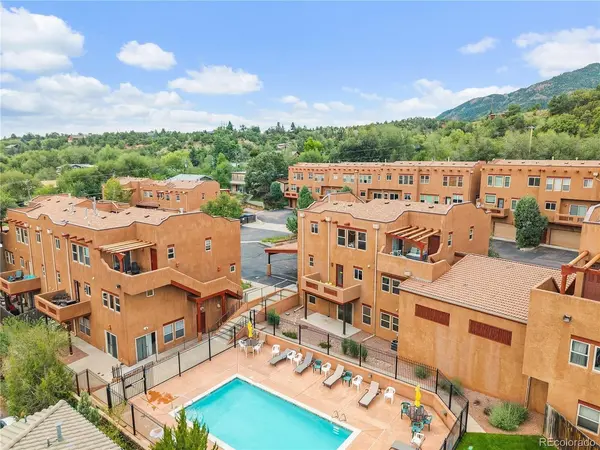 18 Taos, Manitou Springs, CO 80829