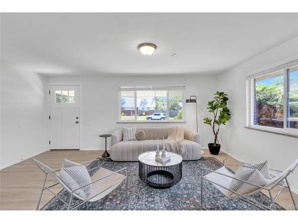 2921 E Colorado, Denver, CO 80210