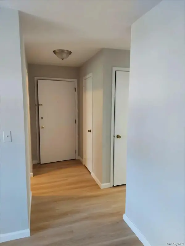 43 Doxbury LN #43, Suffern, NY 10901