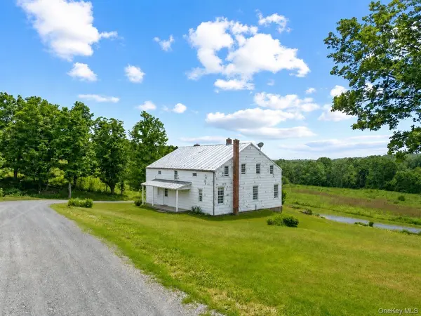 148 N Creek RD, Staatsburg, NY 12580