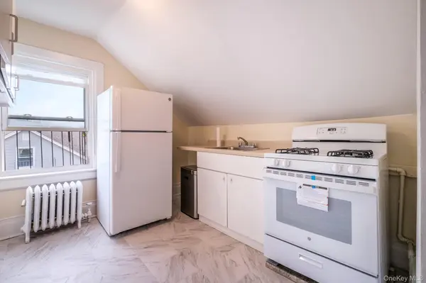 28 Urban ST #3, Mount Vernon, NY 10552