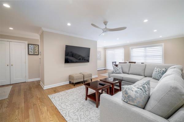 250 N Village AVE #C22, Rockville Centre, NY 11570