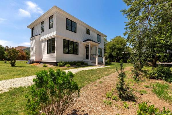 166 Greenwich ST, Montauk, NY 11954