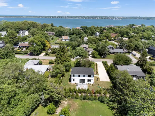 166 Greenwich ST, Montauk, NY 11954