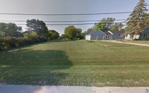 6114 Belmar Ave, Racine, WI 53402
