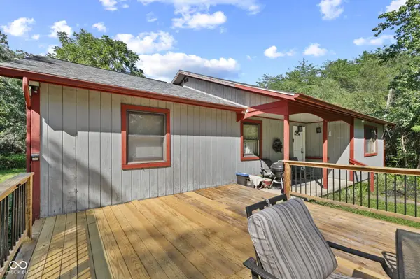 4226 Somerset Lake RD, Nashville, IN 47448