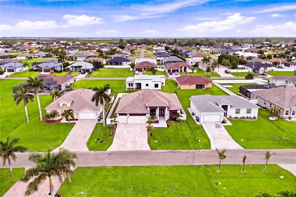114 SW 36TH PL, Cape Coral, FL 33991