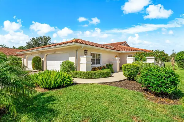 7306 GOLF POINTE CIR, Sarasota, FL 34243