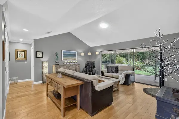 4395 OAK VIEW DR, Sarasota, FL 34232