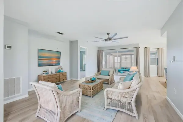 3160 NIGHT HERON LN, Venice, FL 34293