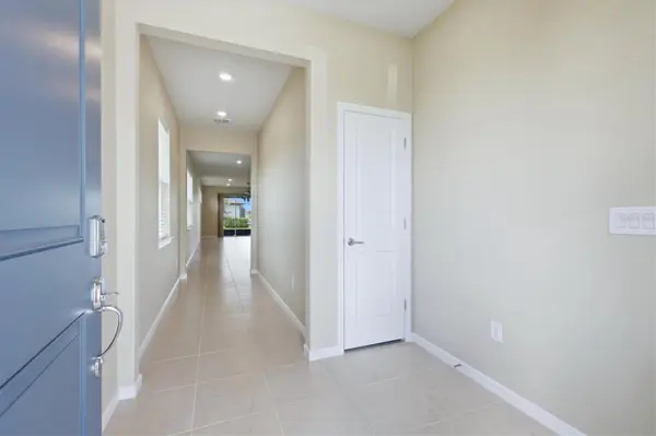 8610 BACKSHORE LN, Parrish, FL 34219
