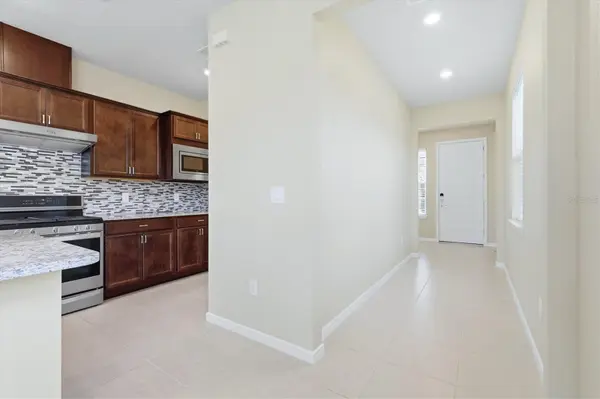 8610 BACKSHORE LN, Parrish, FL 34219