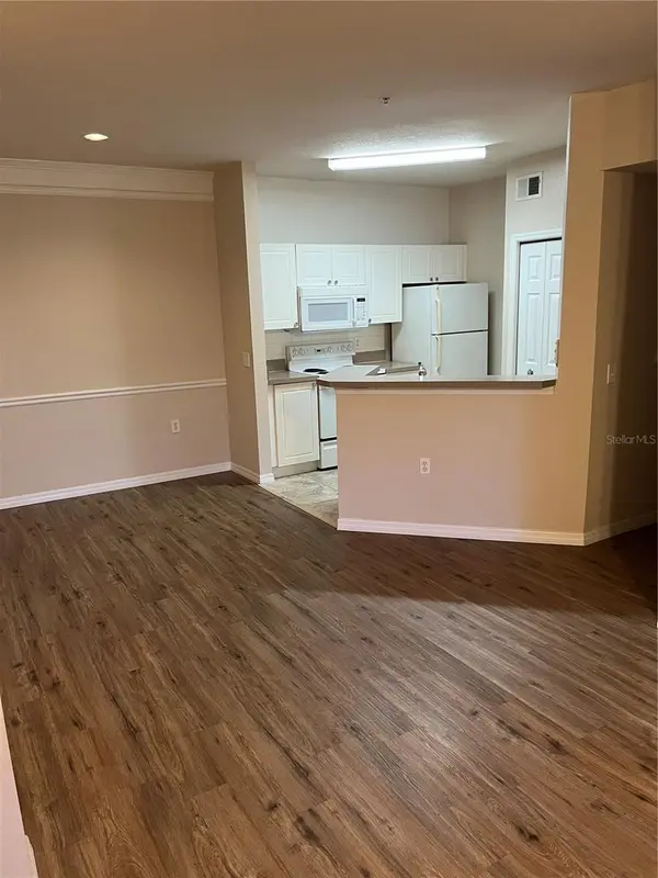 5152 NORTHRIDGE RD #106, Sarasota, FL 34238
