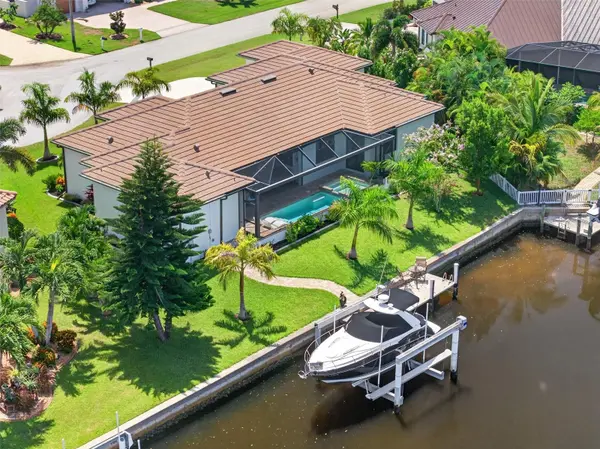 1737 CASEY KEY DR, Punta Gorda, FL 33950