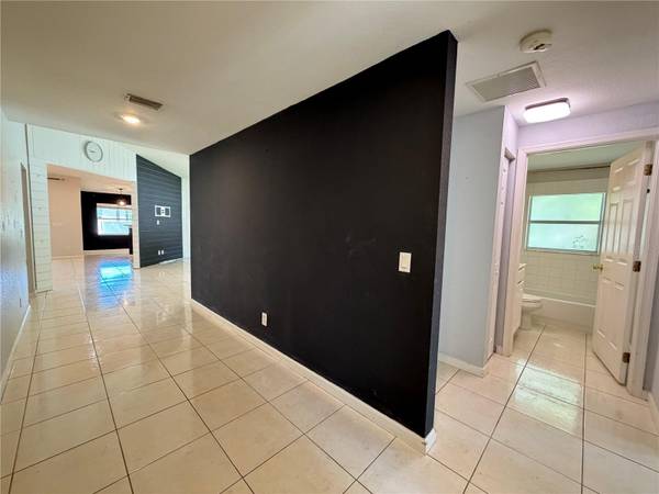 4426 WINDSONG AVE, North Port, FL 34287