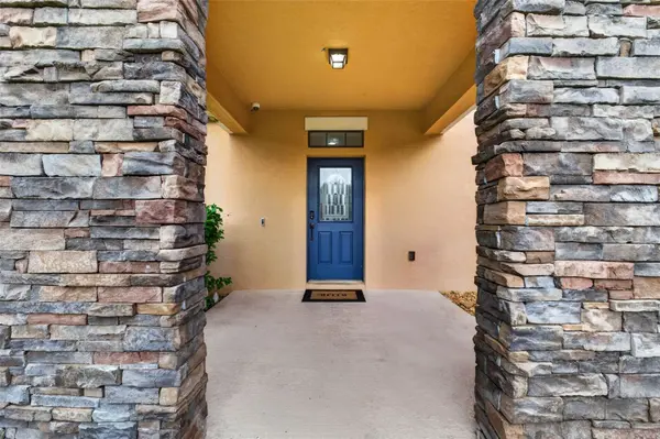 810 WOODS LANDING DR, Minneola, FL 34715