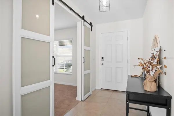 8673 TRIUMPH CIR, Wildwood, FL 34785