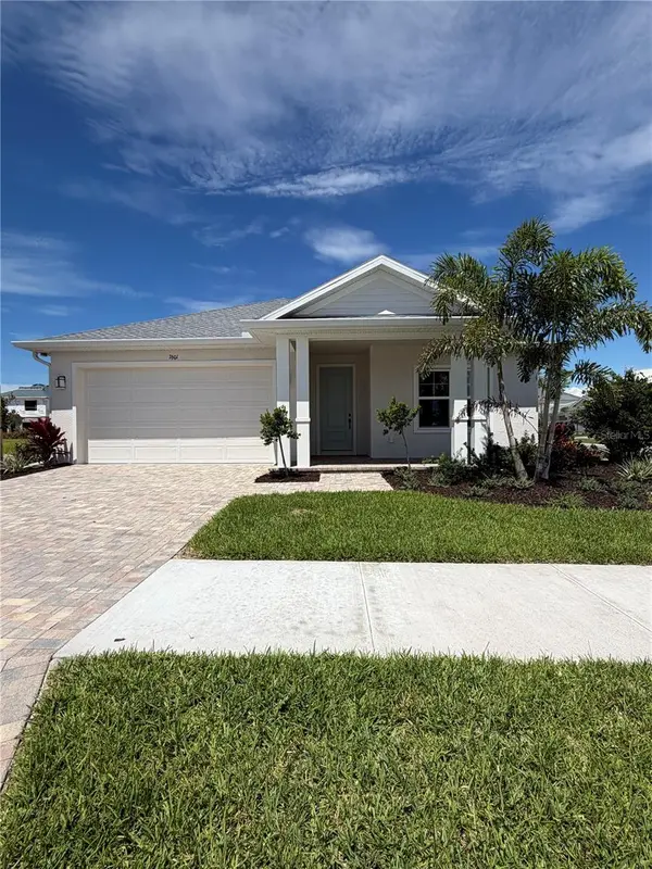 7601 LAKE FLORES AVE, Bradenton, FL 34210